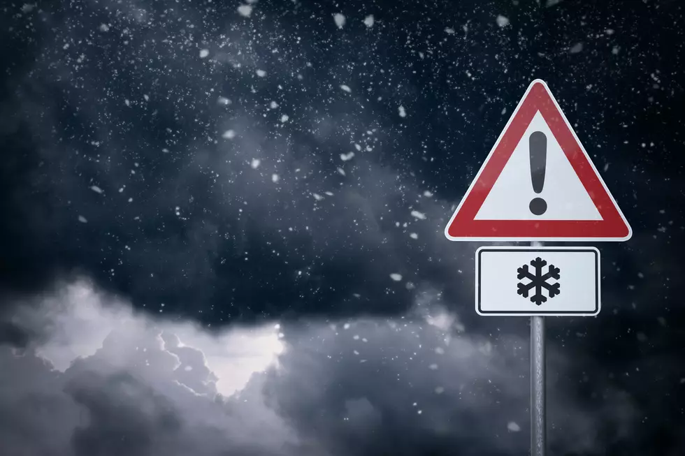 Sudden Snow Snarls Traffic, Creates Chaos Near Waterville