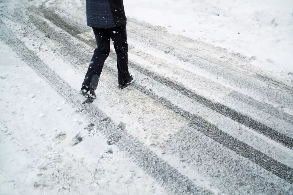 Moses Lake Police Catch Suspected Car Thief From Shoeprints in the Snow