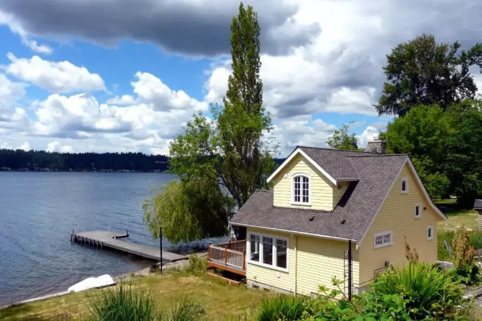 A house overlooking a lake in Sammamish, WA.