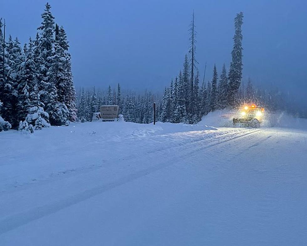 SR 20 Closed From Heavy Snow, Reevaluation To Be Made Monday