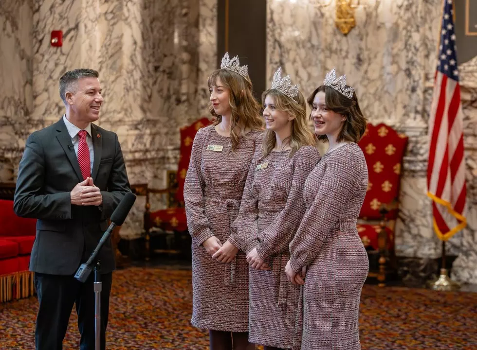 Sen. Hawkins with the Apple Blossom Royalty - Feb. 27, 2024