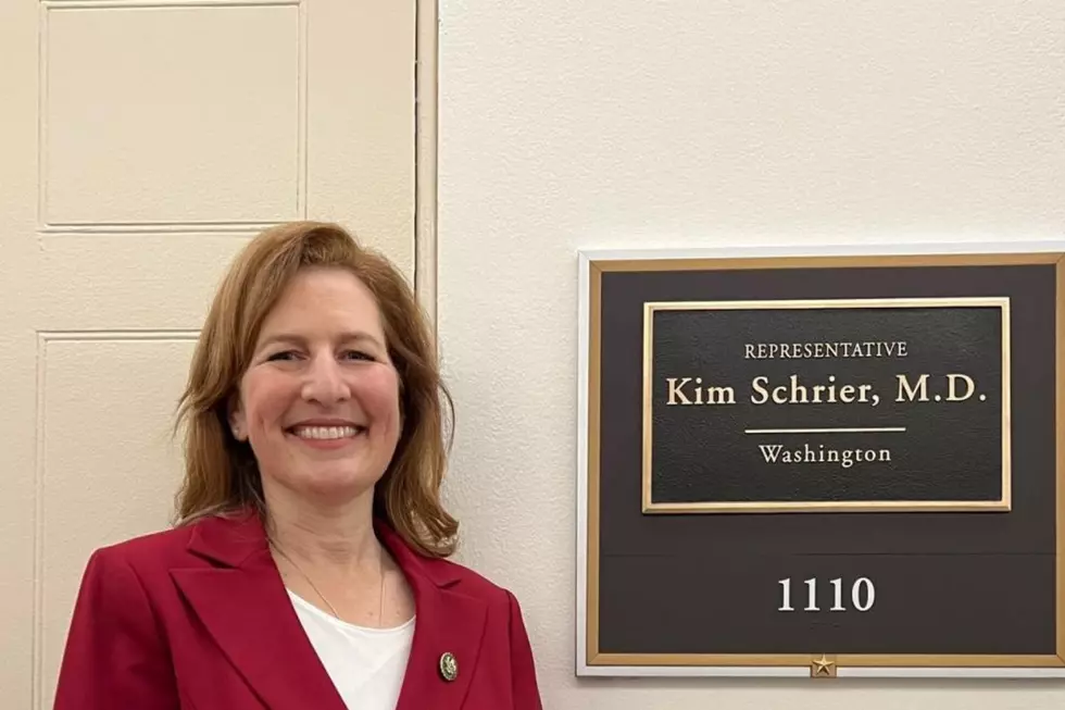 Rep. Schrier Hosts Affordable Housing Roundtable in Wenatchee