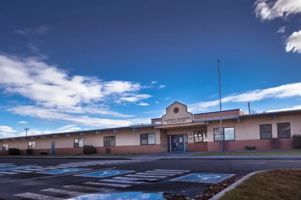 Moses Lake Schools Receive $10K Private Donation For Repairs