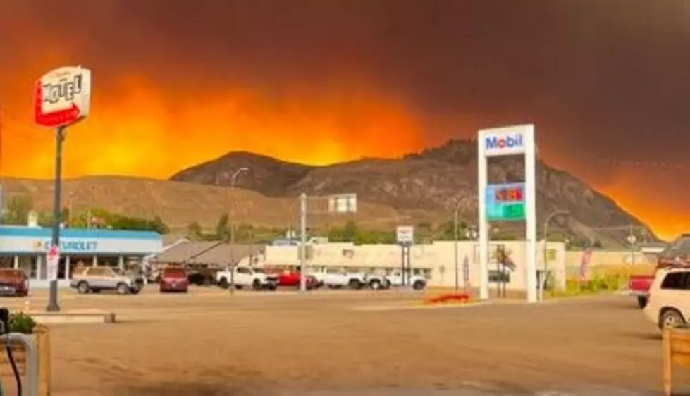 Sinlahekin Fire Places Thousands On Evacuation As Flames Knock Out Power From Tonasket To Canadian Border
