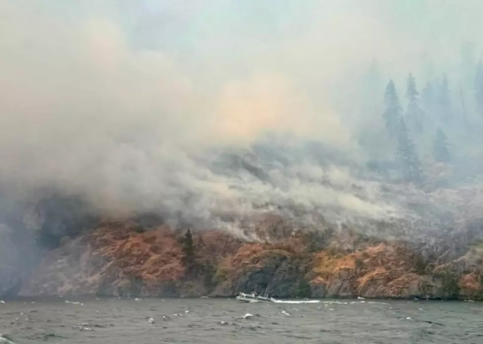 Little Giant Fire Increases To 59,000+ Acres, Still Fully Uncontained As Crews Work To Eliminate Spot Fires