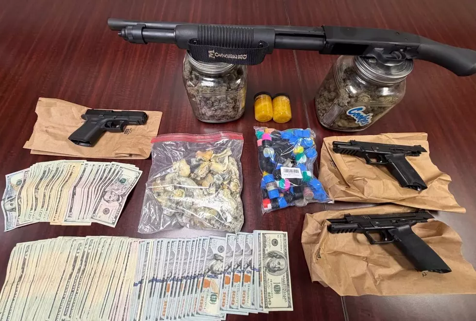 Moses Lake Man Arrested For Illegally Possessing Firearms, Drugs