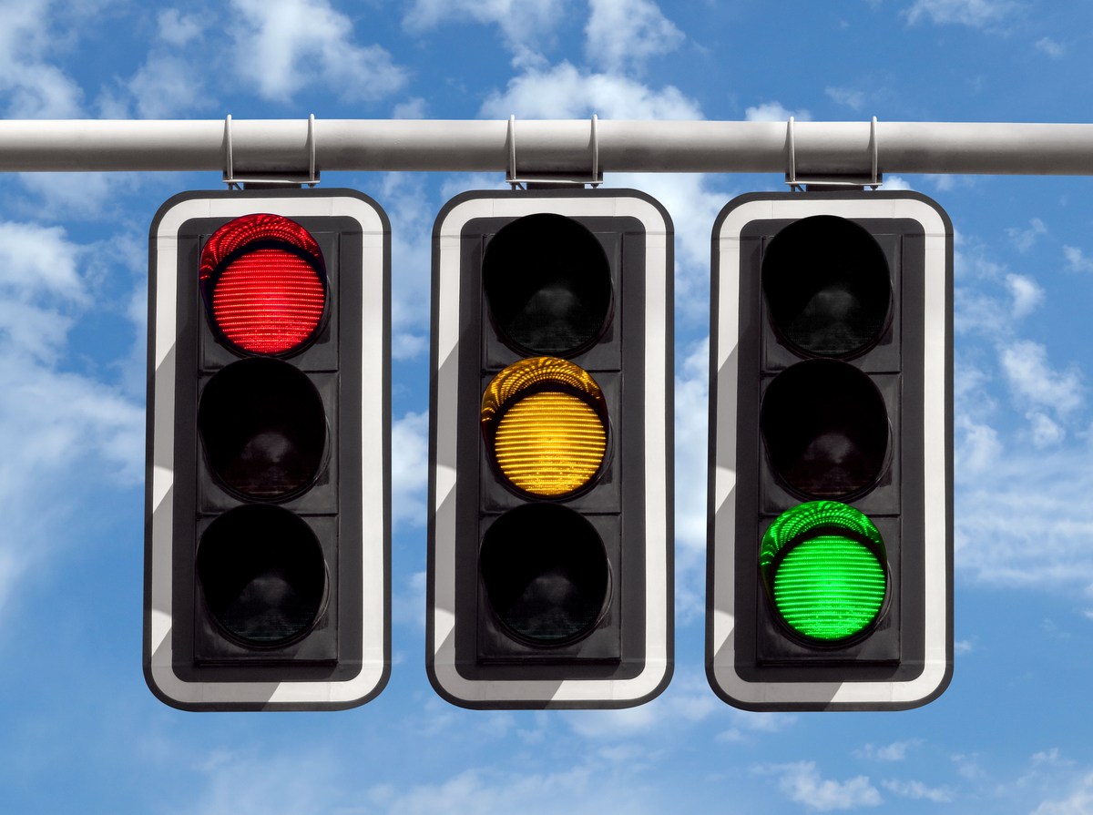 Are traffic lights in Washington state getting a fourth color?