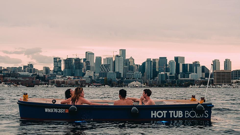 Sail & Soak: Hot Tub Boats in Seattle - An Aquatic Adventure!