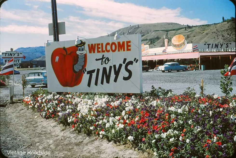 "Tiny's Fruit Stand" CREDIT: Vinage Roadside (via Facebook)