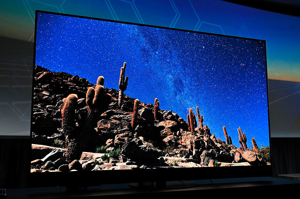 Dueling TVs: OLED vs. QLED &#8211; What Flat Screen is Right for You?
