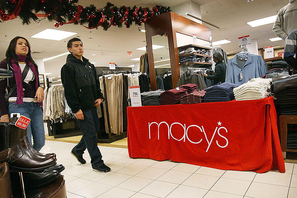 Macys Faces Challenges In Current Economy, Closes Five Stores