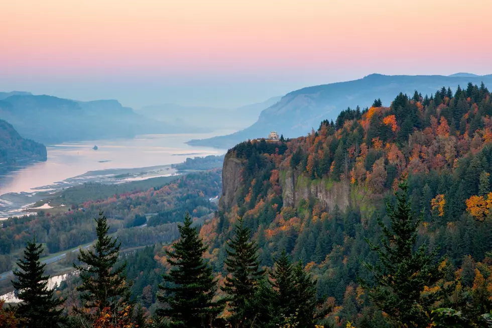 Columbia Gorge via Canva
