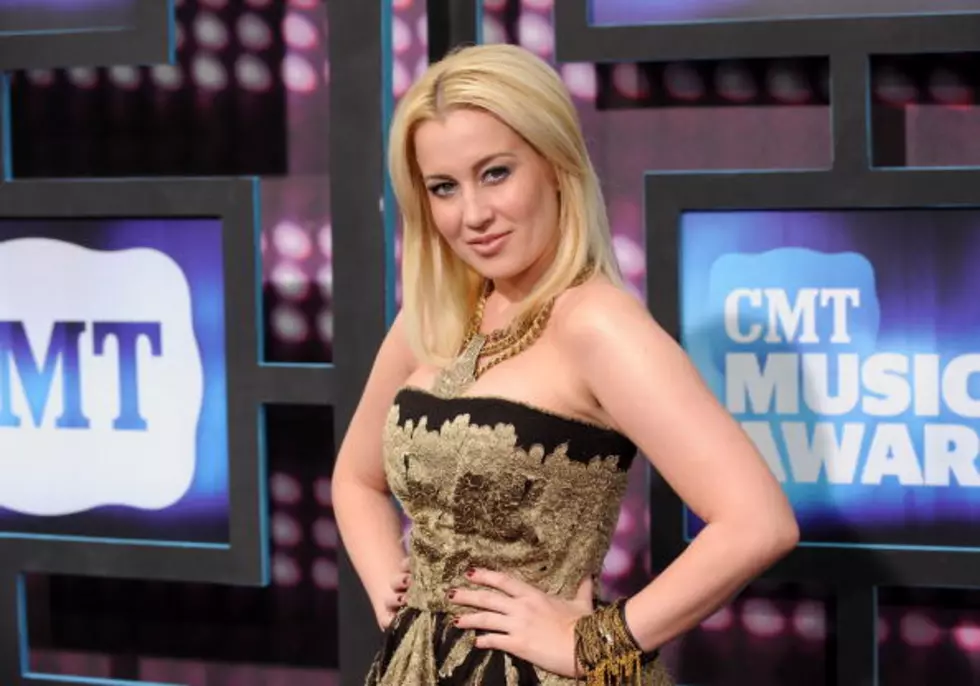 Is Kellie Pickler Hot or Not? You Decide [VIDEO]