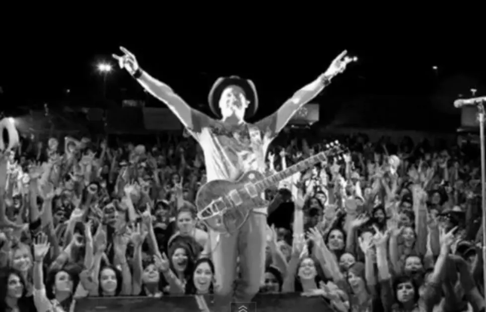 Texan Kevin Fowler Signs Nashville Record Deal [VIDEO]