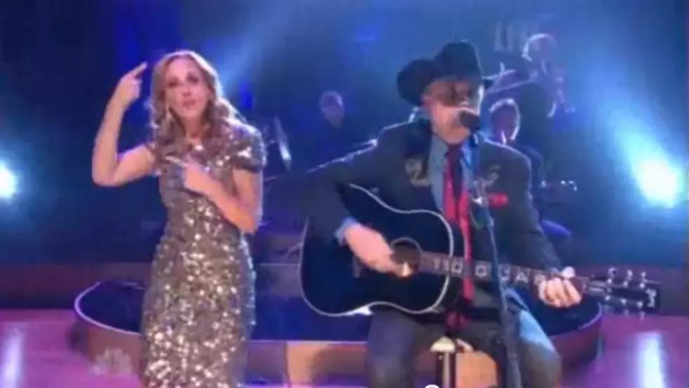 John Rich And Marlee Matlin Bring The House Down With Performance[VIDEO]