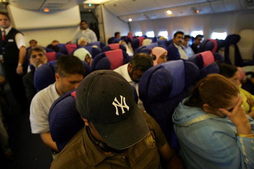 Emergency Message Tells Plane Passengers They Will Crash [VIDEO]