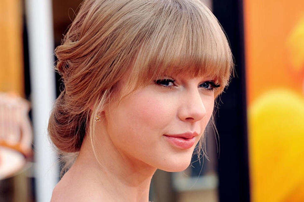 Taylor Swift Says Writing for ‘Hunger Games’ Soundtrack Was ‘Like a Vacation’