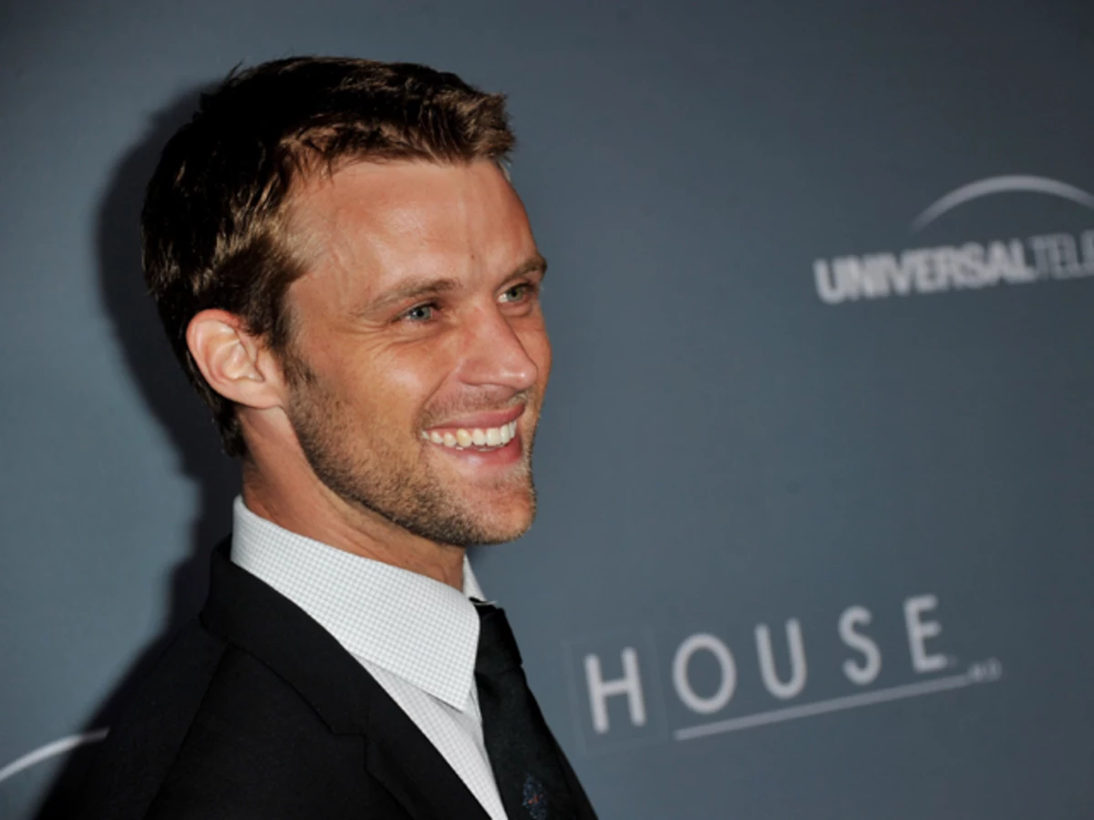 Jesse Spencer Puts On His Sexy Fireman’s Outfit for ‘Chicago Fire