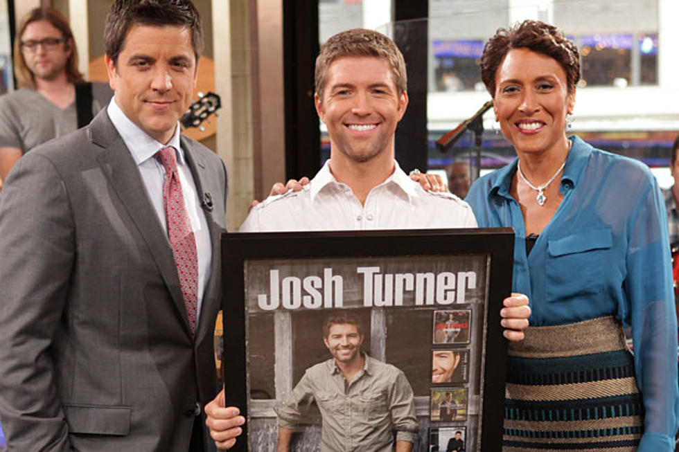 Josh Turner Honored With Special Plaque on ‘Good Morning America’