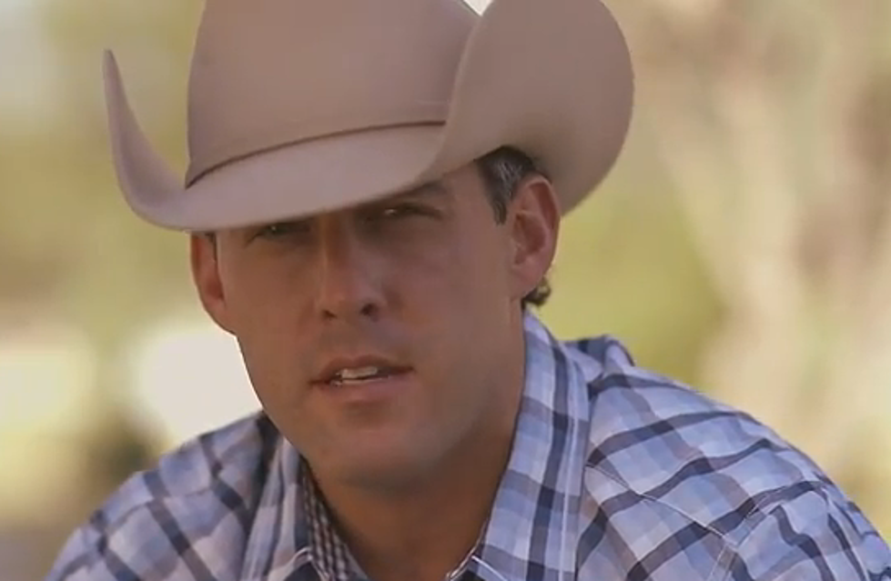 Aaron Watson Makes Texas Music Chart History with “Raise Your Bottle” [VIDEO]