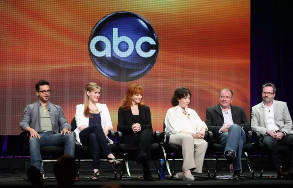 Reba Says She Won&#8217;t Host the ACM Awards Again But Does Have a New Sitcom Coming in November