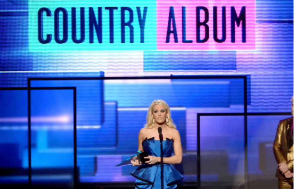 Carrie Underwood Wins &#8216;Favorite Country Album&#8217; at the 2012 American Music Awards