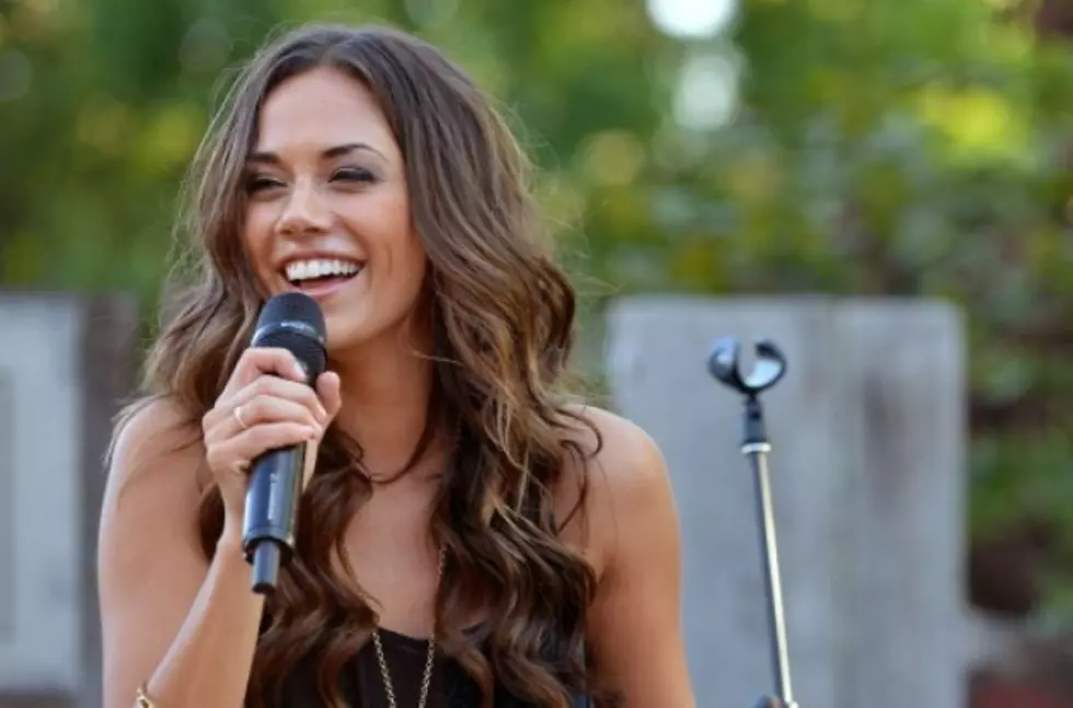 Jana Kramer&#8217;s &#8216;Whiskey&#8217; Video is Released