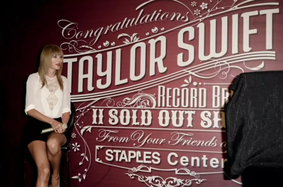 Taylor Swift Sets Record for Most Sold-Out Shows at the Staples Center