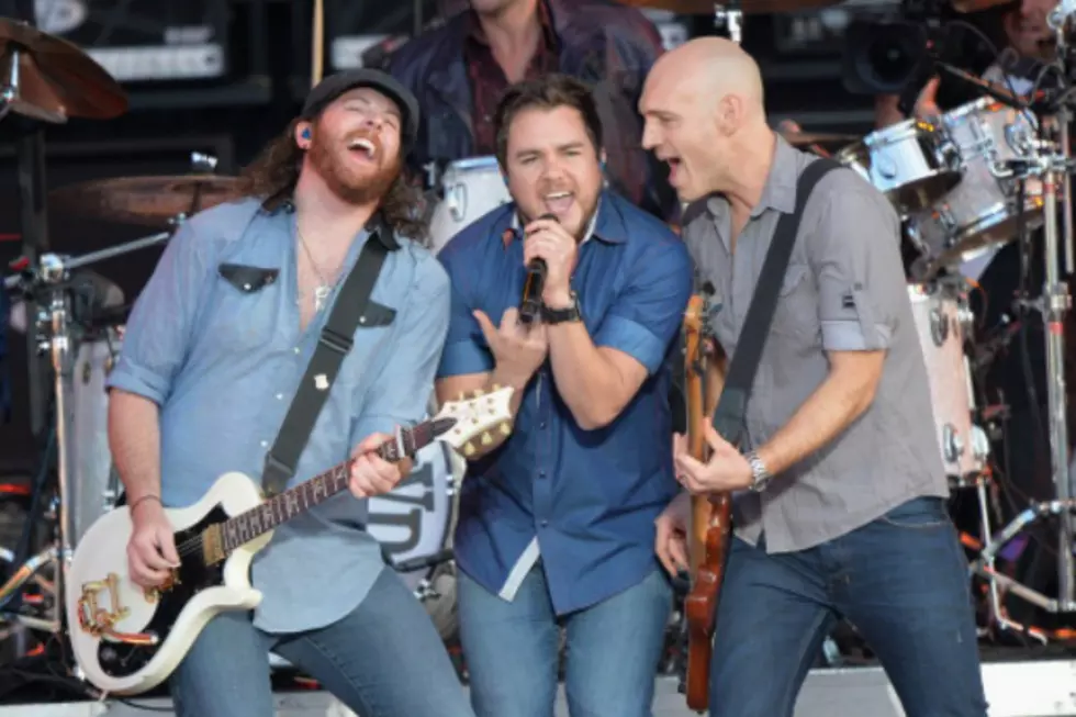 Eli Young Band Encourage Drunk Dialing and Then Ask for Your Vote for the CMT Awards
