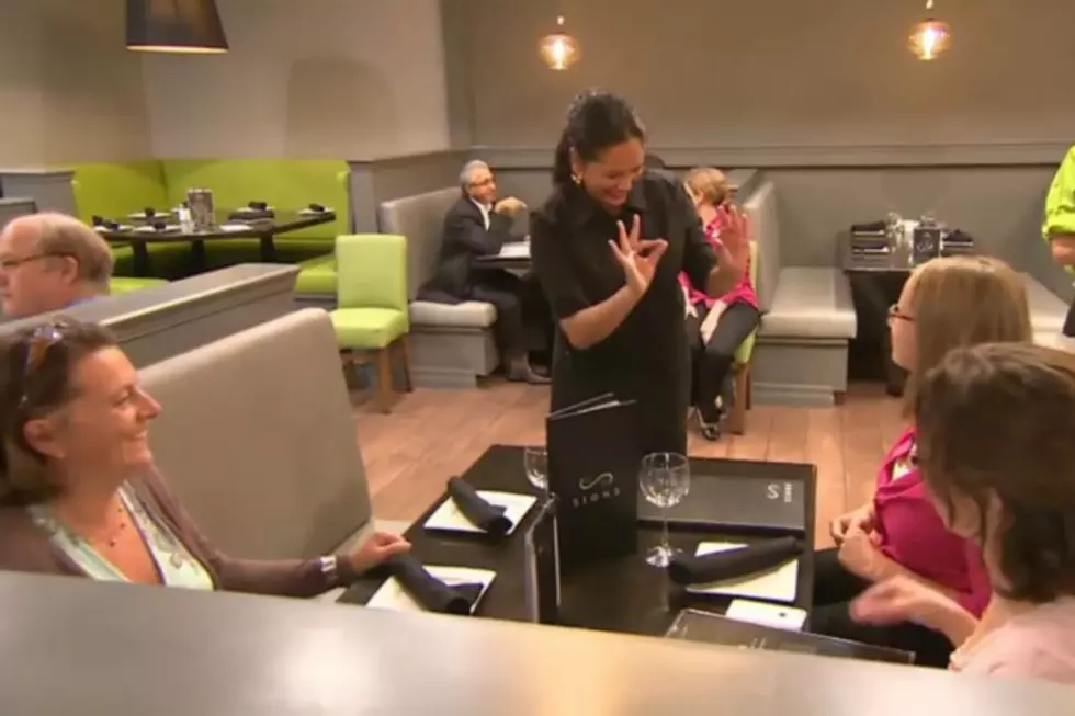 New Restaurant in Canada Employs Deaf Staff Only