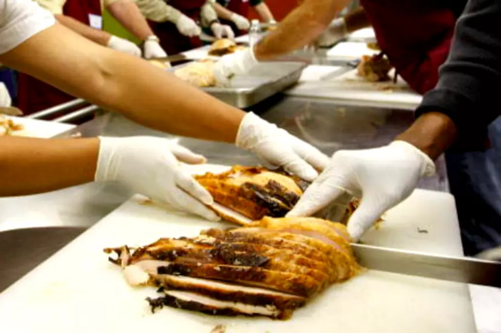 Watch and Learn Two Different Ways to Carve a Turkey