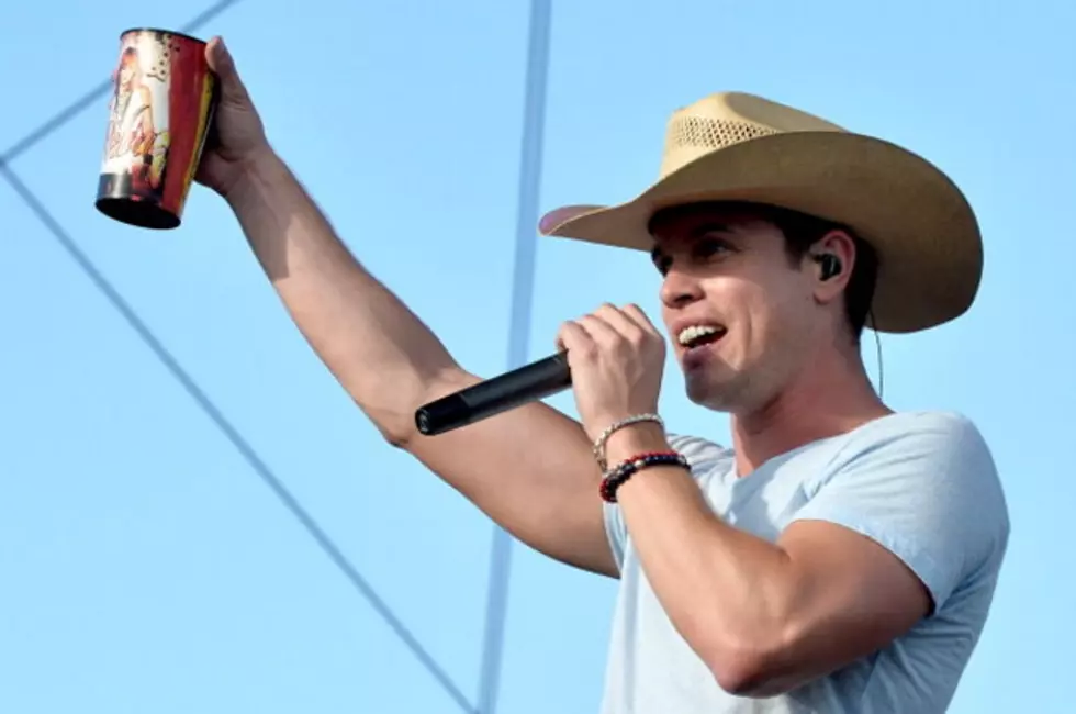 Dustin Lynch Calls Texas Country Music Fans &#8216;My Type of People&#8217;