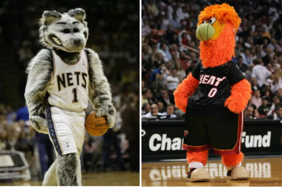 Watch This Hilarious Mascot Dance off at the All Star Basketball Game