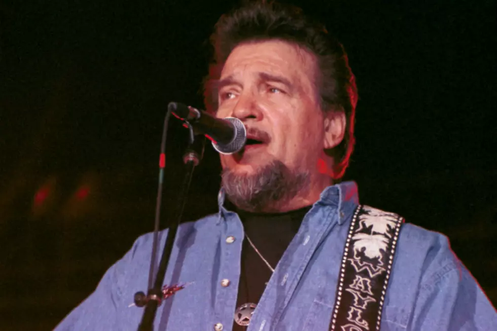 How Waylon Jennings Was Tricked into Recording &#8216;Luckenbach Texas&#8217;