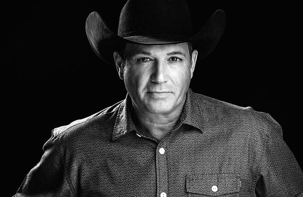 Don’t Miss the Honky-Tonk Dance & Concert With Tracy Byrd