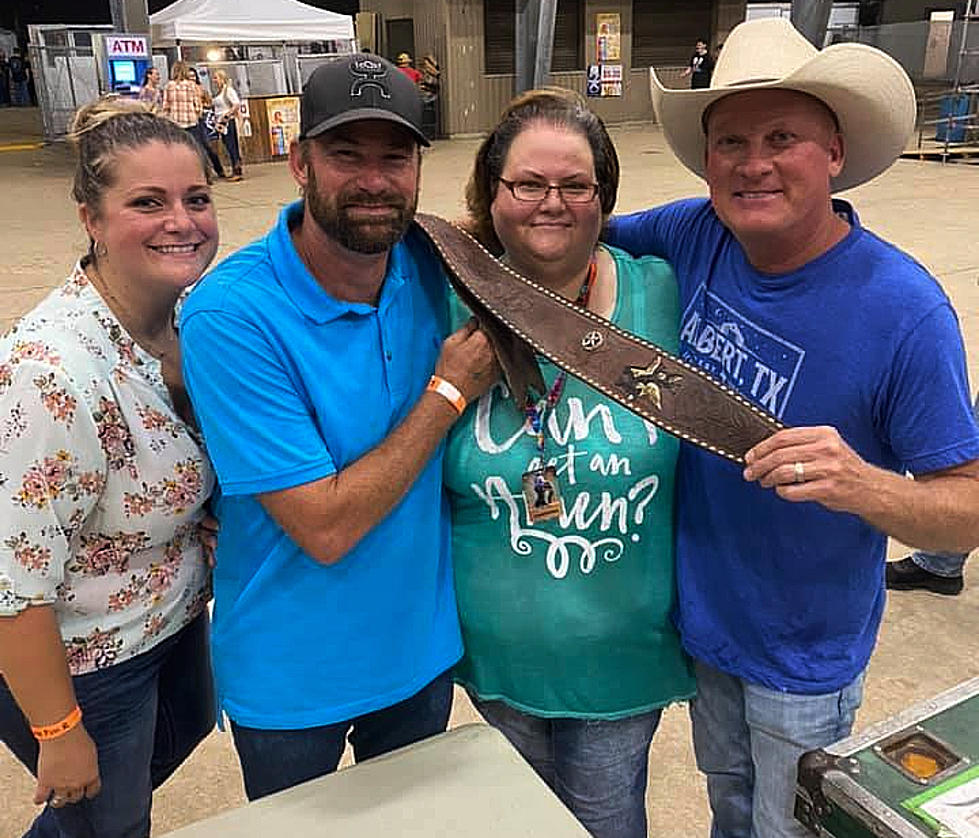 After Ten Years Kevin Fowler’s Stolen Guitar Strap Is Returned To Him