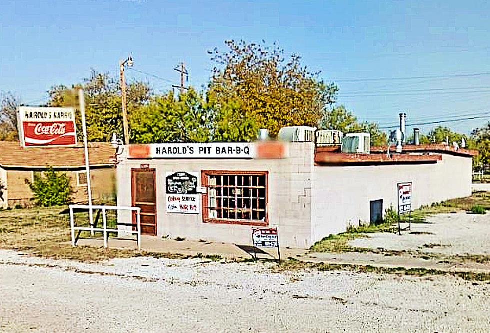 This Texas Restaurant Owner Loved To Sing To His Guests