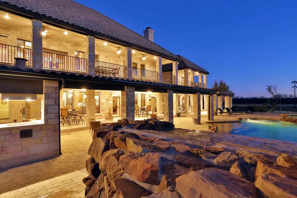 You Can Live Like A Texas Billionaire Just Minutes South Of Abilene