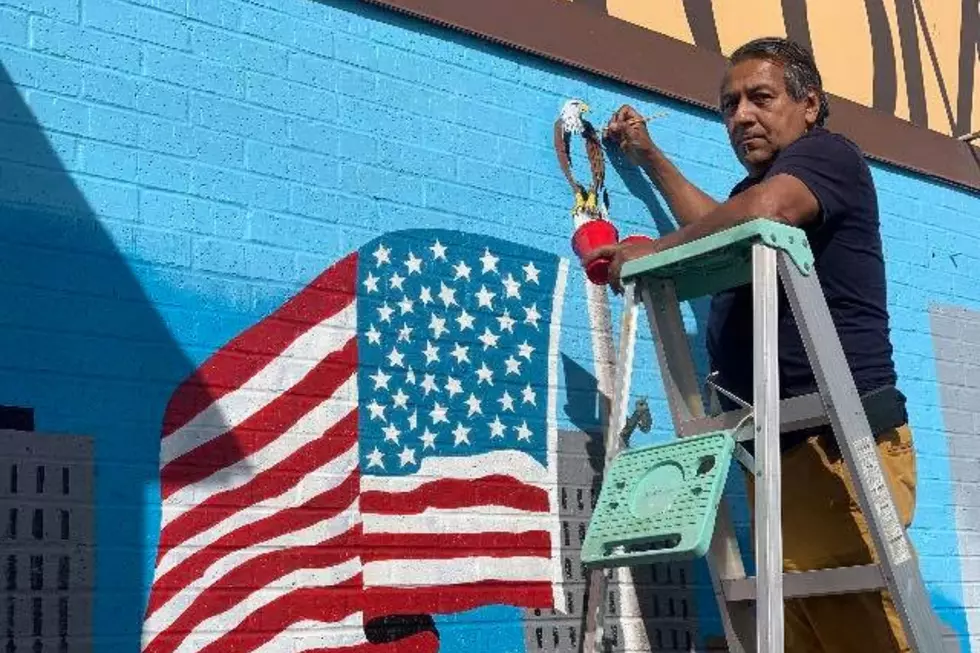 Local Artist Paints Parker McCollum Mural on Restaurant Wall In Conroe