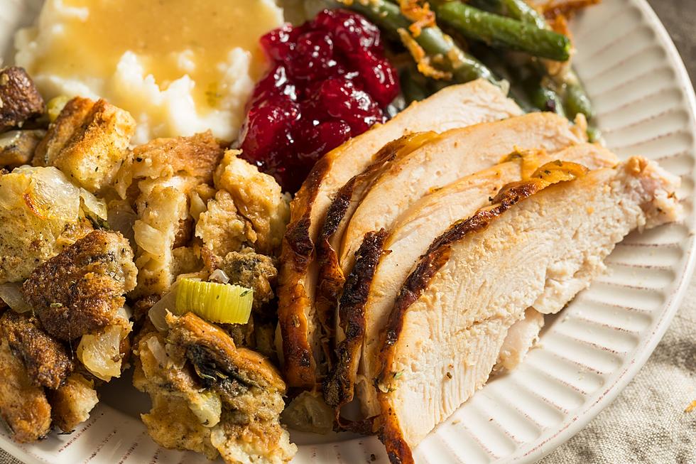 Abilene Restaurant Feeds Thanksgiving Day Meals to All