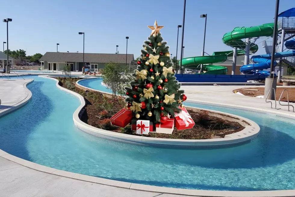 Abilene Water Park Hosts Christmas In July With The Grinch