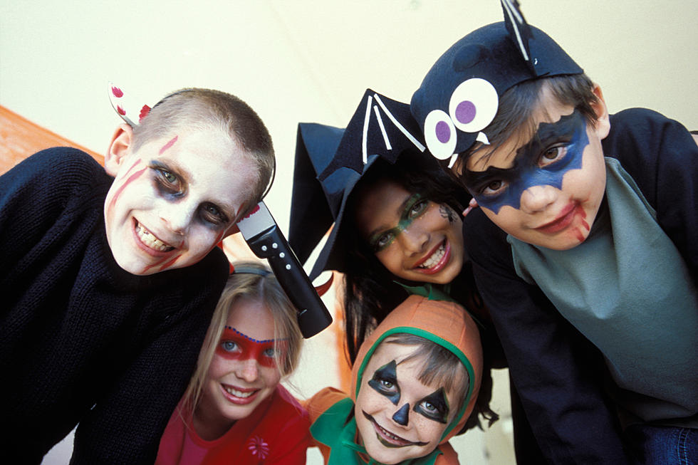 Trick-or-Treating in North Dakota: Keeping Kids Safe on Halloween