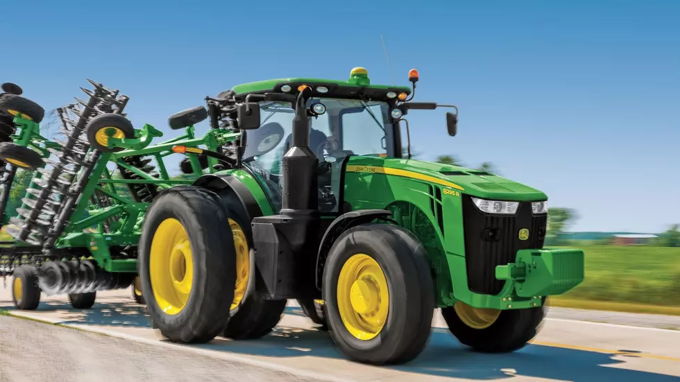 Deere Touts Updates To 8 Series