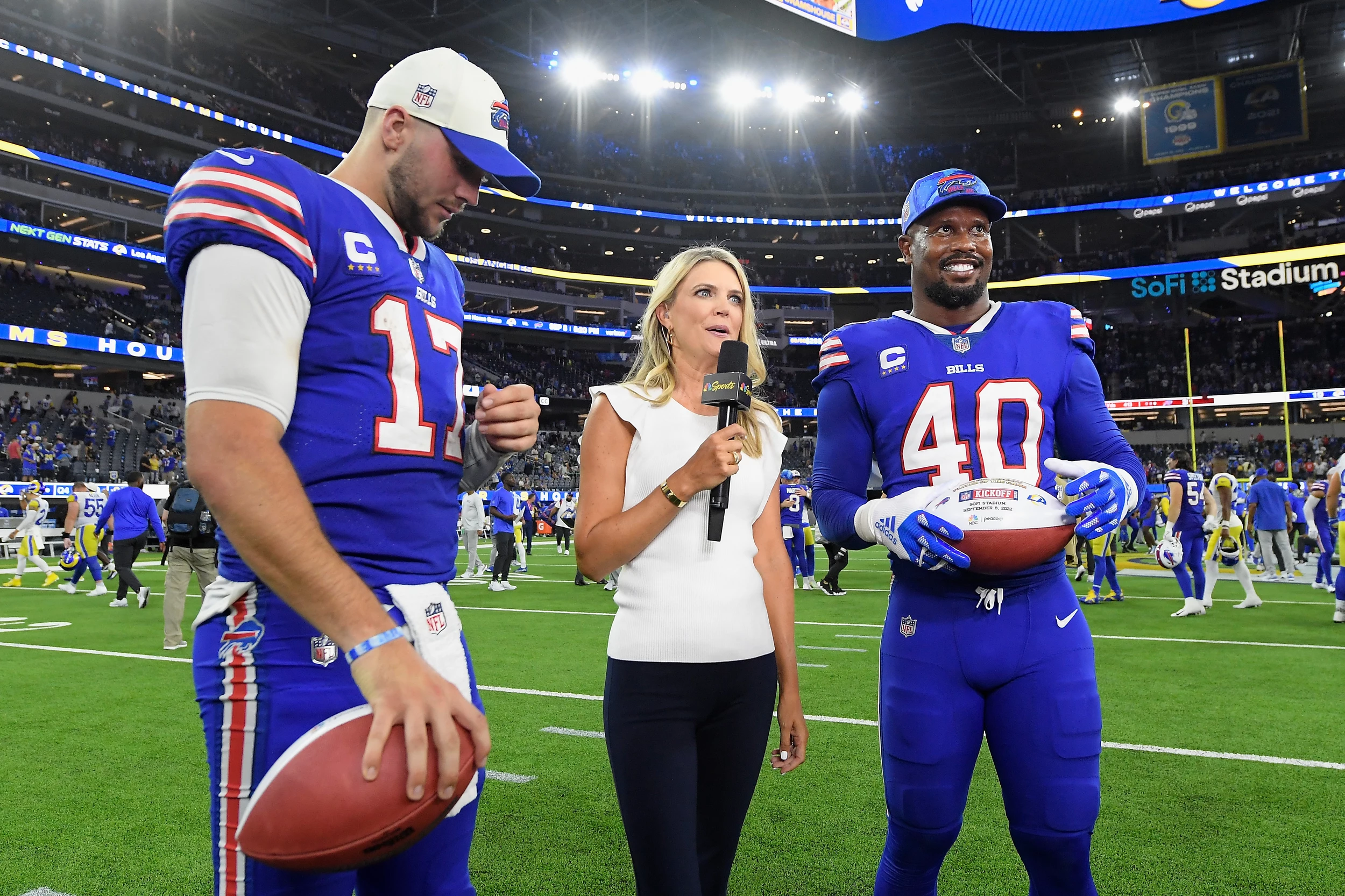 INGLEWOOD, CA - SEPTEMBER 08: Buffalo Bills quarterback Josh Allen