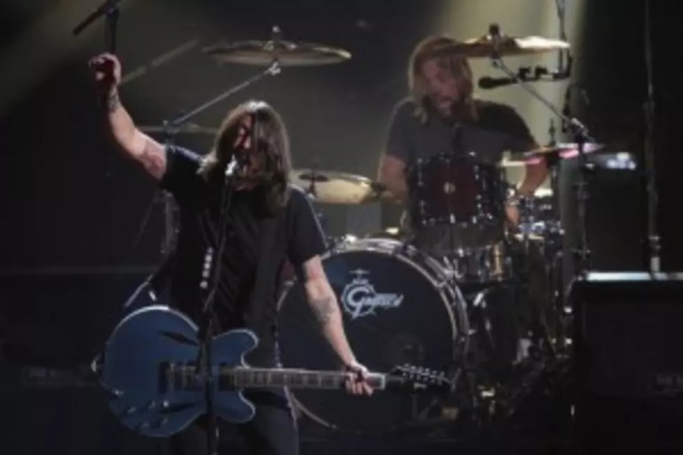 Van Halen, Foo Fighters And Even In The Movies Rockstars Know How To Have Fun [VIDEO]