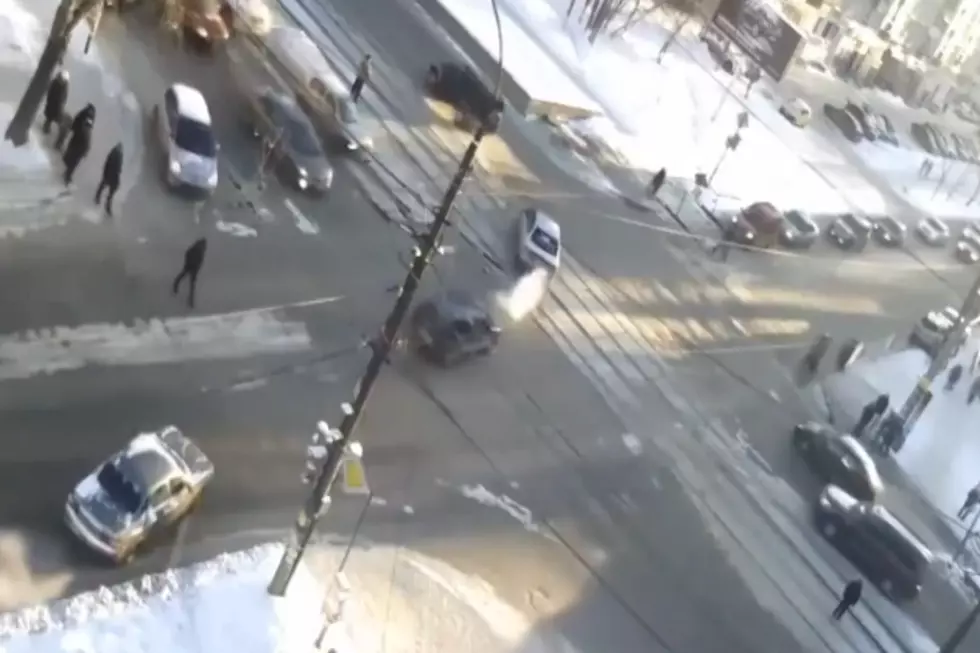 Real Life Russian Grand Theft Auto [VIDEO]