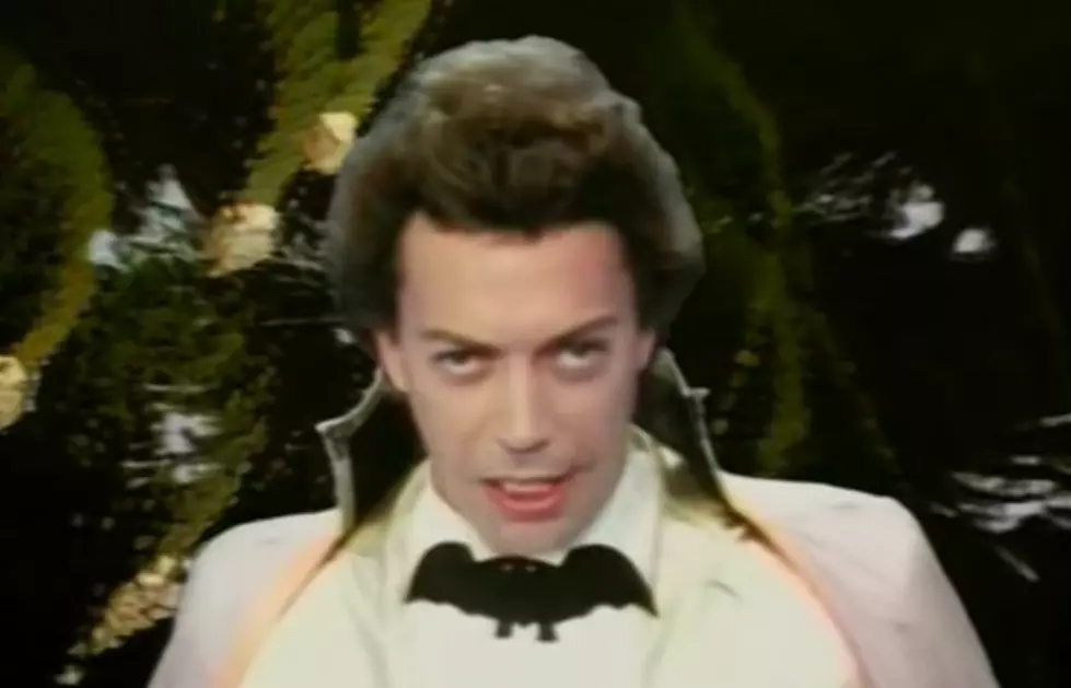 Tim Curry Played the Creepiest Characters in the 80’s