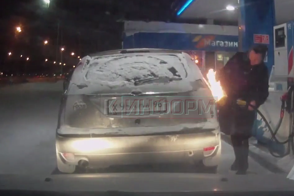 Life Hacks – How To Stay Warm at the Pump [VIDEO]