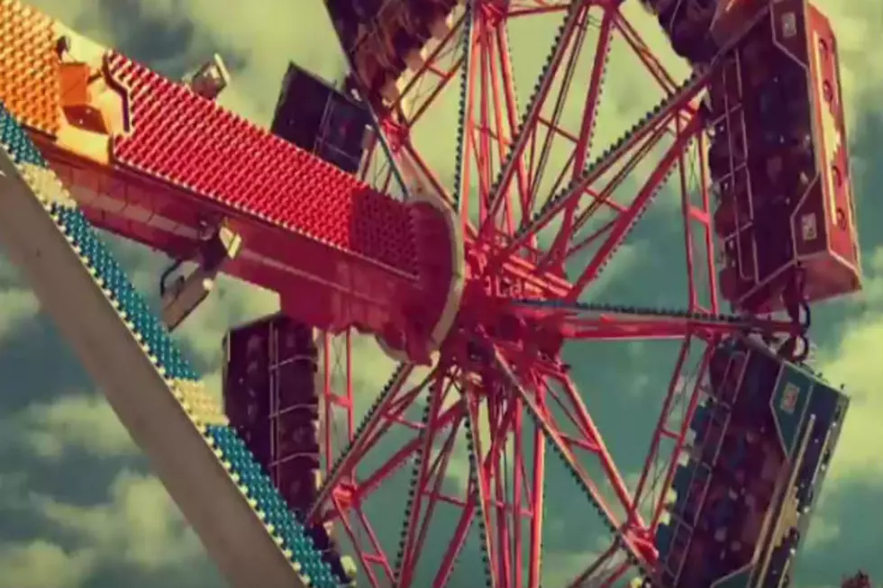Guy Pukes on a Ride at the State Fair of Texas [VIDEO]