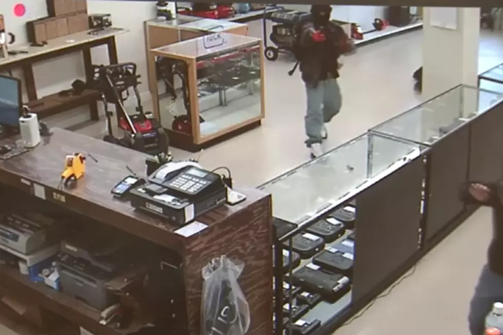 Someone Actually Tried To Rob An Open Gun Store (NSFW)